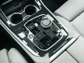 BMW X5 (2025) thumbnail 32