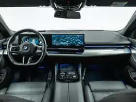 BMW 5-Serie (2024) thumbnail 4