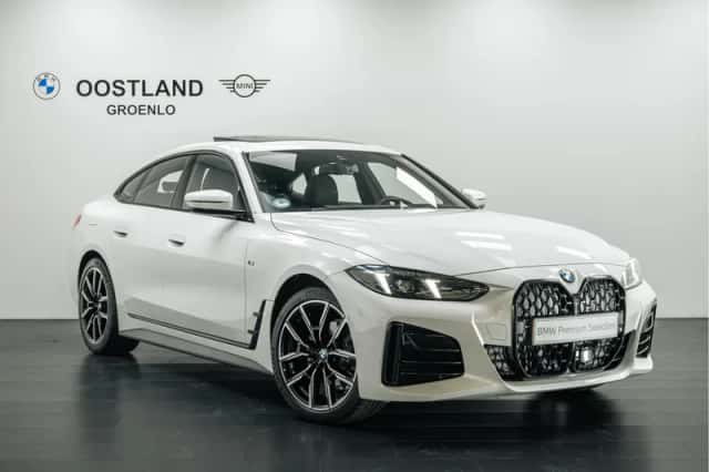 BMW 4-Serie (2025) thumbnail 3