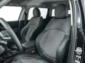 MINI Clubman (2023) thumbnail 5