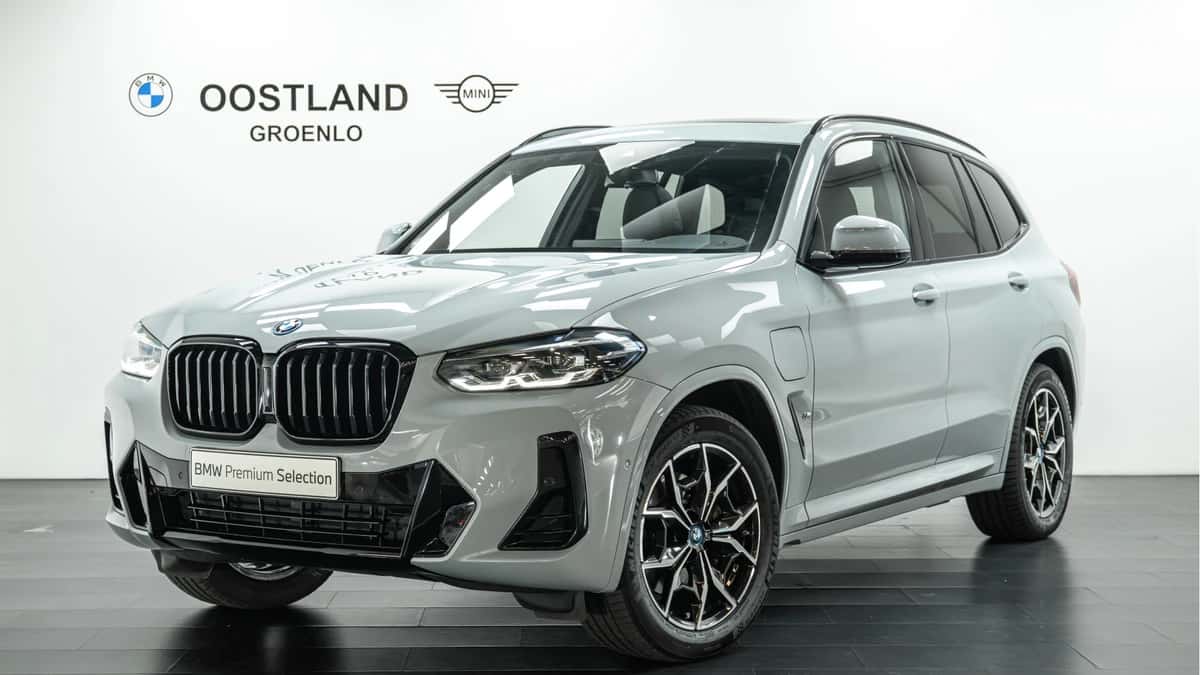 BMW X3 (2024) — foto 1