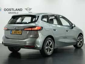 BMW 2-Serie (2024) thumbnail 3