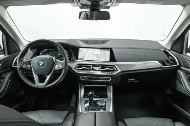 BMW X5 (2023) thumbnail 4