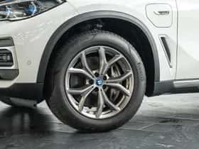 BMW X5 (2023) thumbnail 8