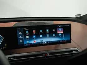 BMW iX (2025) thumbnail 17