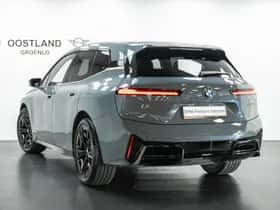 BMW iX (2025) thumbnail 4
