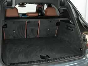 BMW iX (2025) thumbnail 32