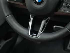 BMW iX (2025) thumbnail 34