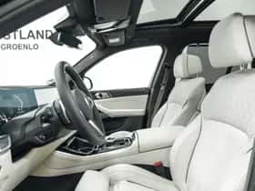 BMW X5 (2025) thumbnail 15