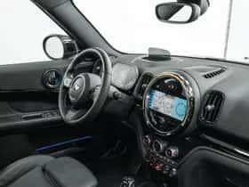 MINI Countryman (2022) thumbnail 32