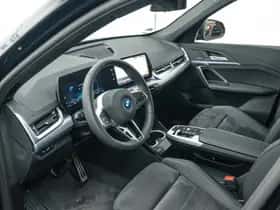 BMW iX1 (2025) thumbnail 25