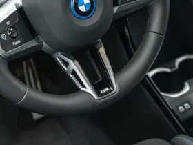 BMW iX1 (2025) thumbnail 28