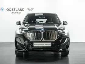 BMW iX1 (2025) thumbnail 6