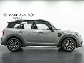 MINI Countryman (2022) thumbnail 2