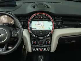 MINI Cabrio (2023) thumbnail 17