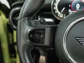 MINI Cabrio (2023) thumbnail 21