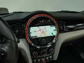 MINI Cabrio (2023) thumbnail 25