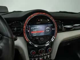 MINI Cabrio (2023) thumbnail 28