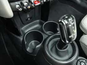 MINI Cabrio (2023) thumbnail 30