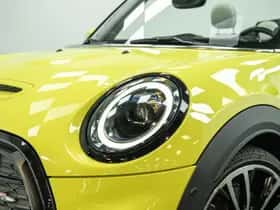 MINI Cabrio (2023) thumbnail 36