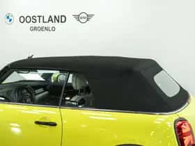 MINI Cabrio (2023) thumbnail 44