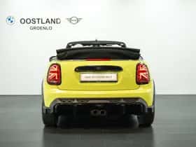 MINI Cabrio (2023) thumbnail 7