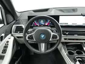 BMW X5 (2025) thumbnail 23