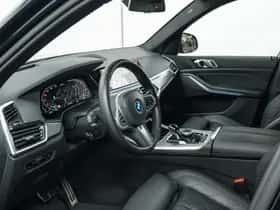 BMW X5 (2022) thumbnail 23