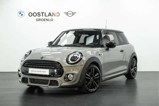 MINI Hatchback (2021) thumbnail 1