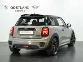 MINI Hatchback (2021) thumbnail 2