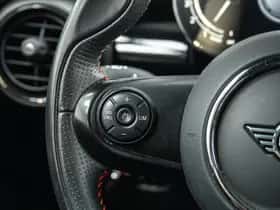 MINI Hatchback (2021) thumbnail 15