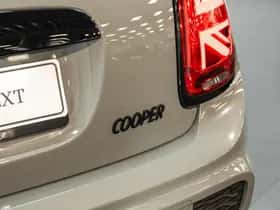 MINI Hatchback (2021) thumbnail 34