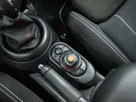 MINI Hatchback (2021) thumbnail 35