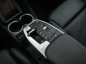 BMW iX2 (2025) thumbnail 23