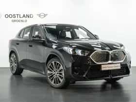 BMW iX2 (2025) thumbnail 5