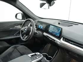 BMW X1 (2025) thumbnail 9