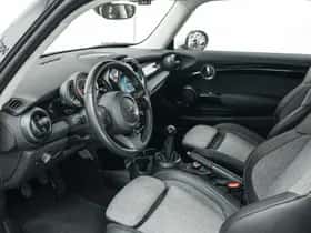 MINI Hatchback (2021) thumbnail 11