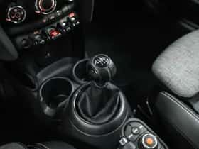 MINI Hatchback (2021) thumbnail 14