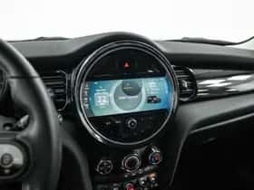 MINI Hatchback (2021) thumbnail 18