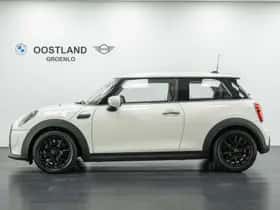 MINI Hatchback (2021) thumbnail 7