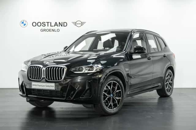 BMW X3 (2022) thumbnail 1
