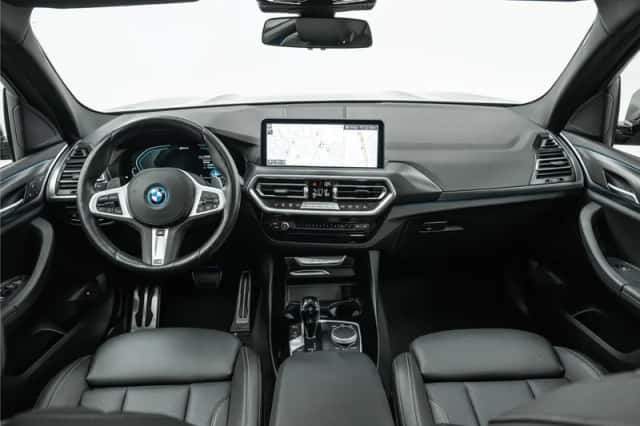 BMW X3 (2022) thumbnail 5