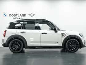 MINI Countryman (2023) thumbnail 2