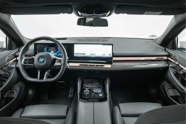 BMW 5-Serie (2025) thumbnail 4