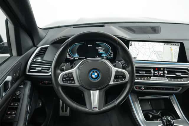 BMW X5 (2023) thumbnail 6