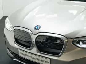 BMW iX3 (2021) thumbnail 6