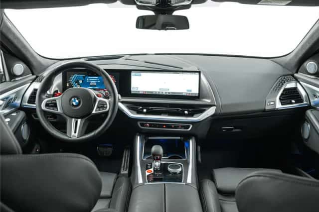 BMW XM (2025) thumbnail 5