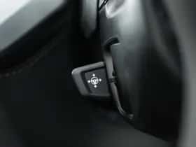 BMW XM (2025) thumbnail 41