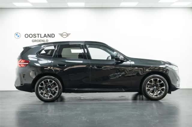 BMW X3 (2026) thumbnail 2