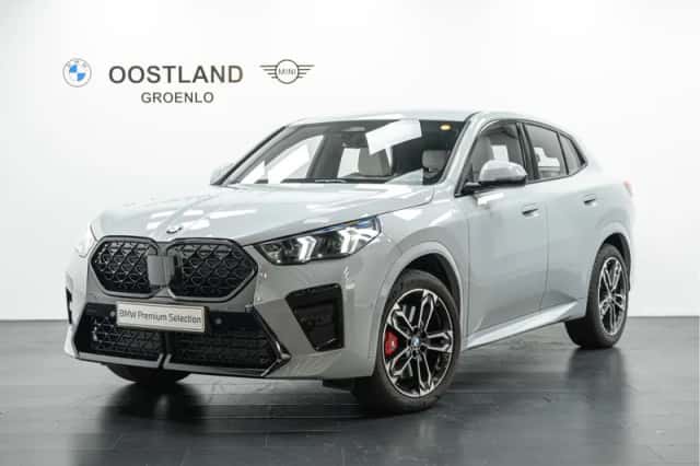 BMW X2 (2025) thumbnail 1
